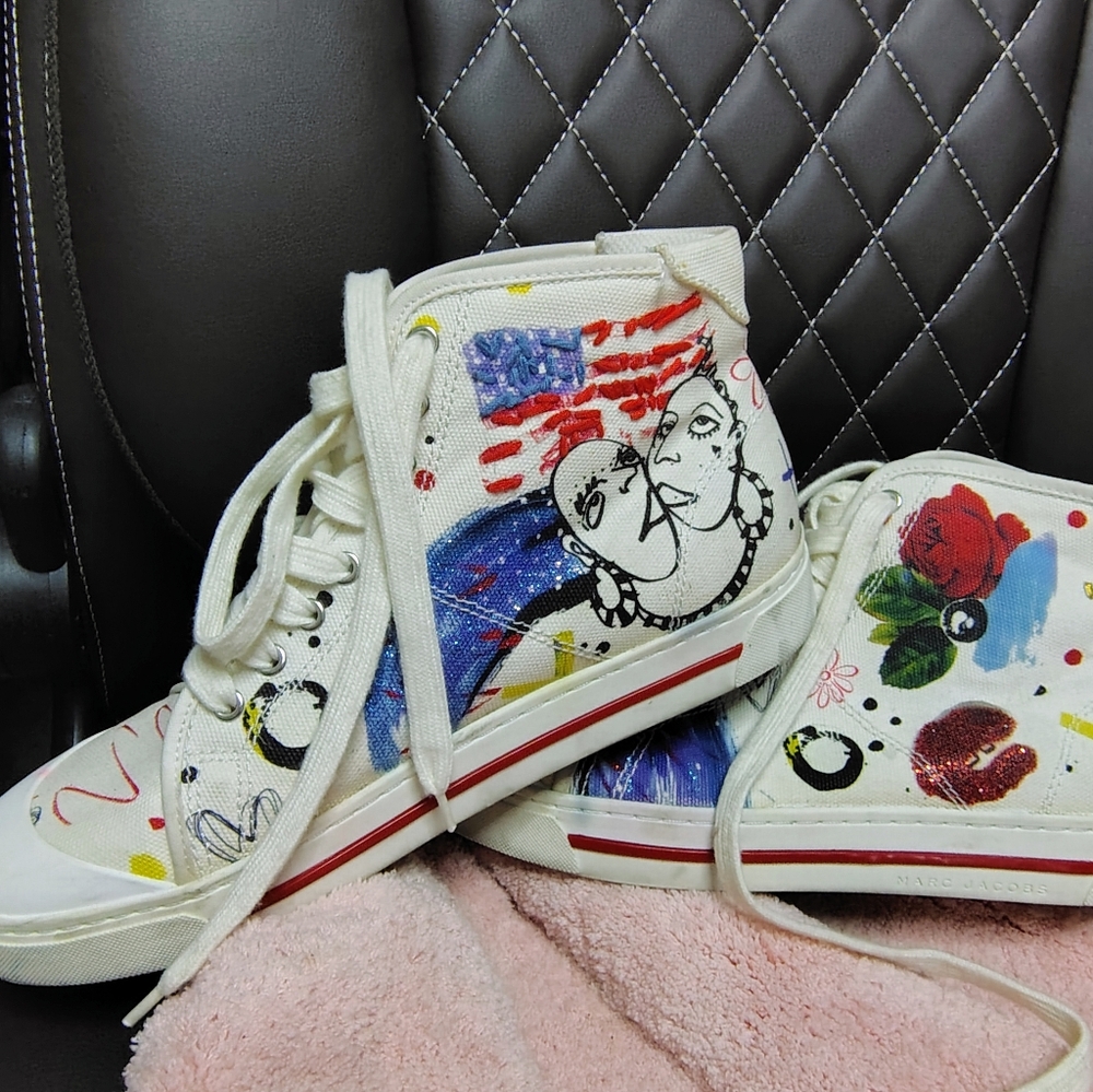 MARC JACOB LADIES SNEAKERS MAKE A REASONABLE OFFER